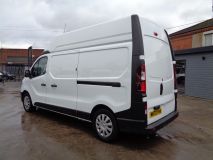 Renault Trafic 2.0 dCi ENERGY 30 Business+ LWB High Roof Euro 6 (s/s) 5dr - 2066 - 6