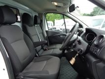 Renault Trafic 2.0 dCi ENERGY 30 Business+ LWB High Roof Euro 6 (s/s) 5dr - 2066 - 19