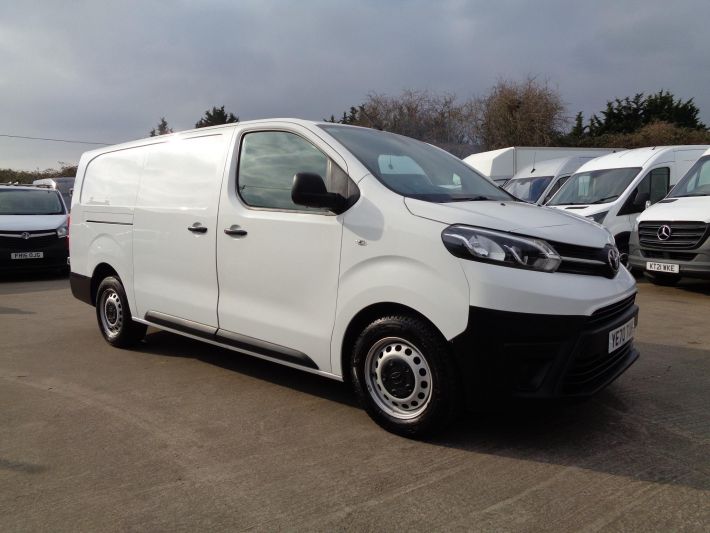 Used TOYOTA PROACE in Leicester, Leicestershire for sale