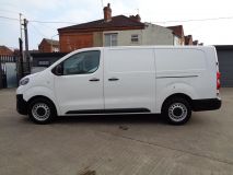 Toyota ProAce 2.0D Icon Long Panel Van LWB Euro 6 (s/s) 6dr - 2054 - 10